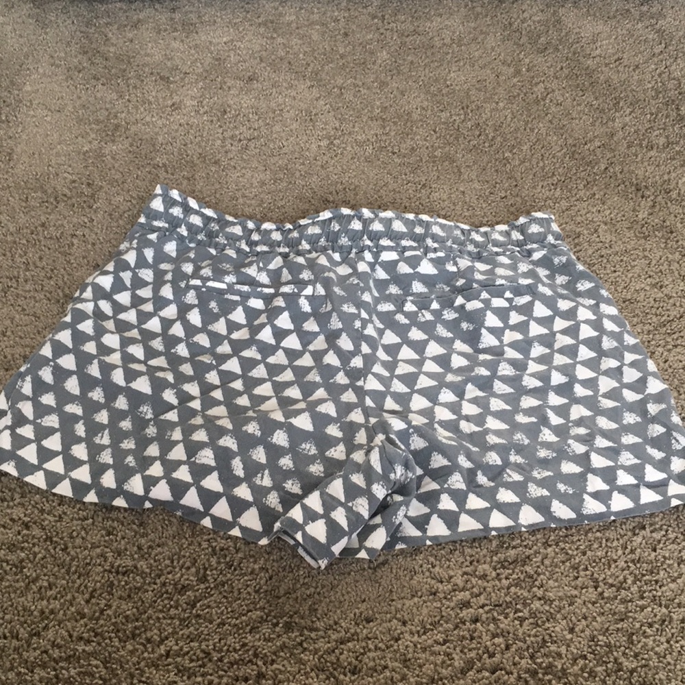 Spring/Summer Shorts - Picture 2 of 3